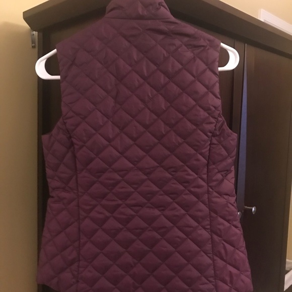 Banana Republic Quilted Vest - Picture 2 of 6